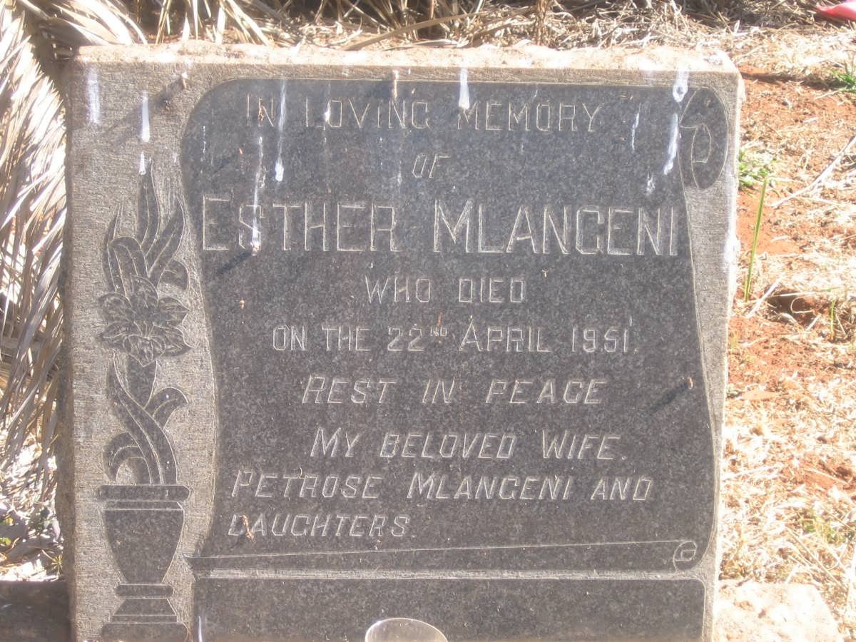 MLANGENI Esther -1951