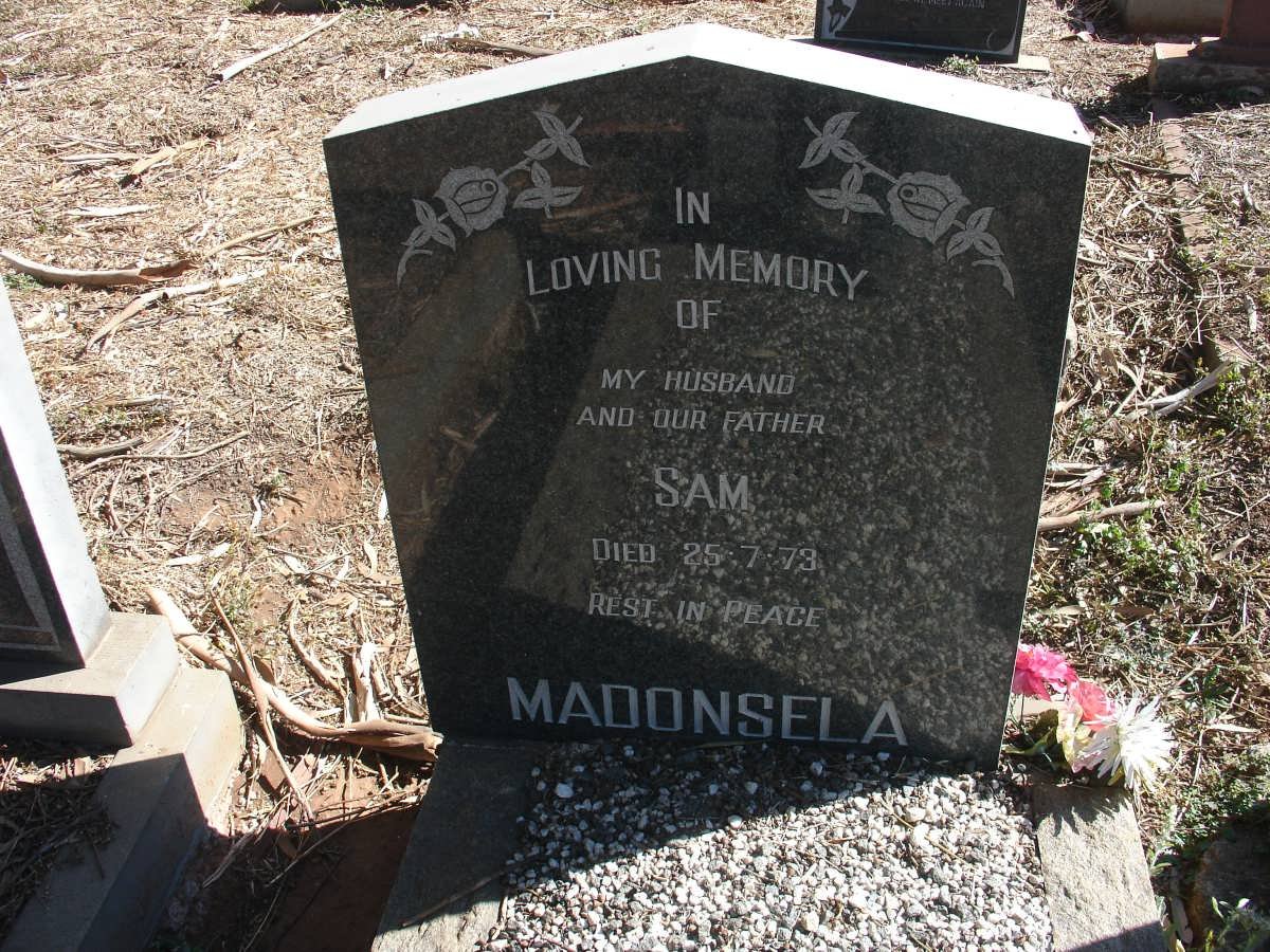 MADONSELA Sam -1973