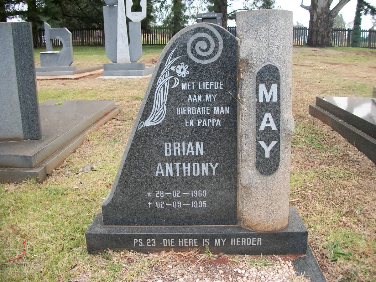 MAY Brian Anthony 1969-1995
