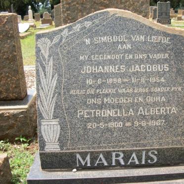 MARAIS Johannes Jacobus 1898-1954 &amp; Petronella Alberta 1900-1967