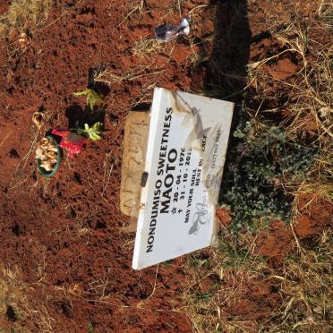 MAOTO Nondumiso Sweetness 1976-2012