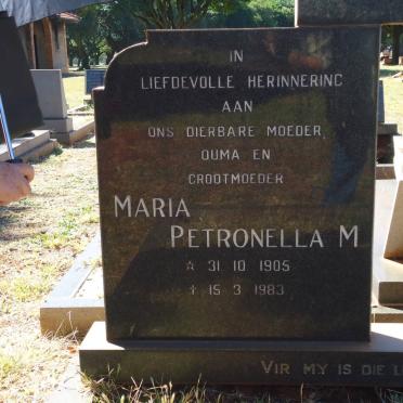 MARE Paul Jacobus 1903-19?9 &amp; Maria Petronella M. 1905-1983