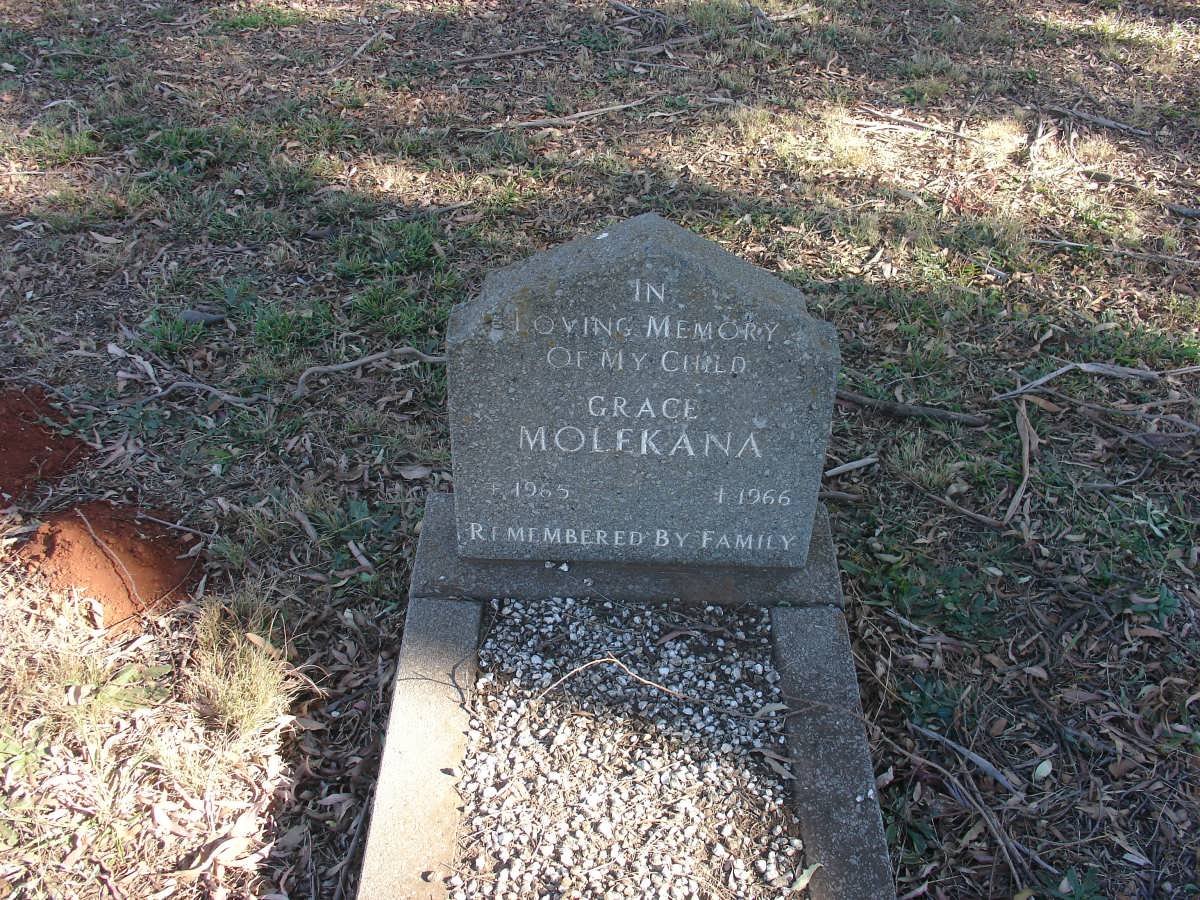 MOLEKANA Grace 1965-1966