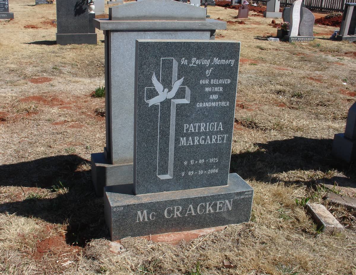 McCRACKEN Patricia Margaret 1925-2006