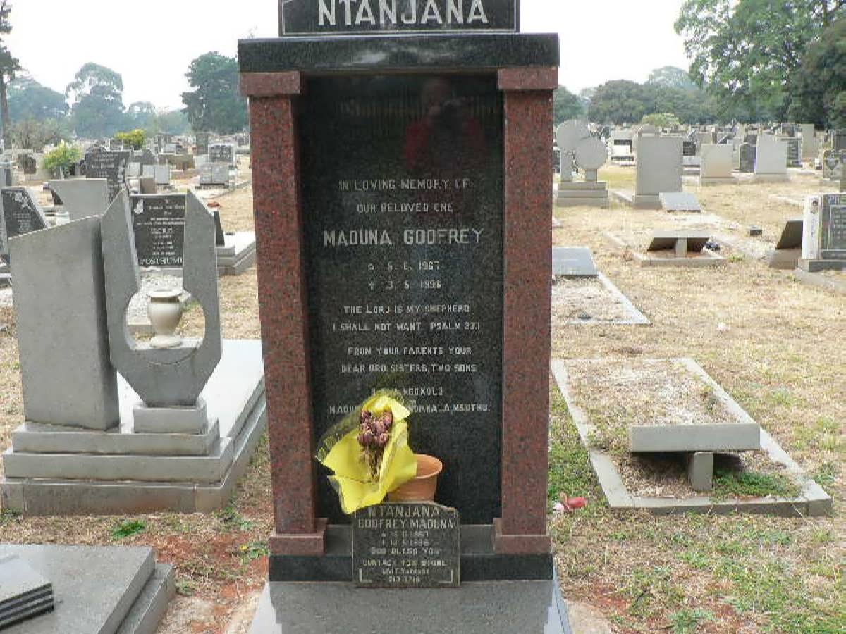 NTANJANA Maduna Godfrey 1967-1996