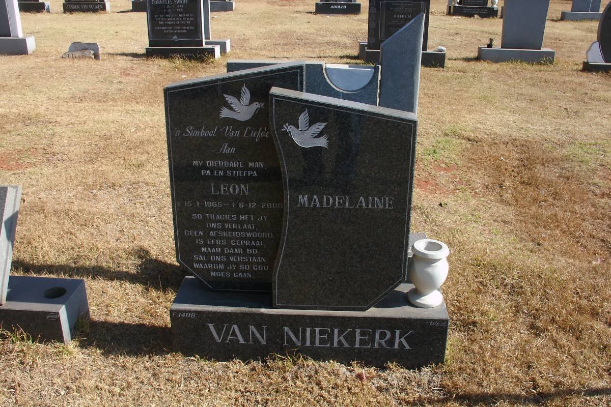 NIEKERK Leon, van 1965-2000 &amp; Madelaine