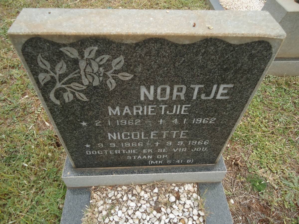 NORTJIE Marietjie 1962-1962 :: NORTJE Nicolette 1966-1966