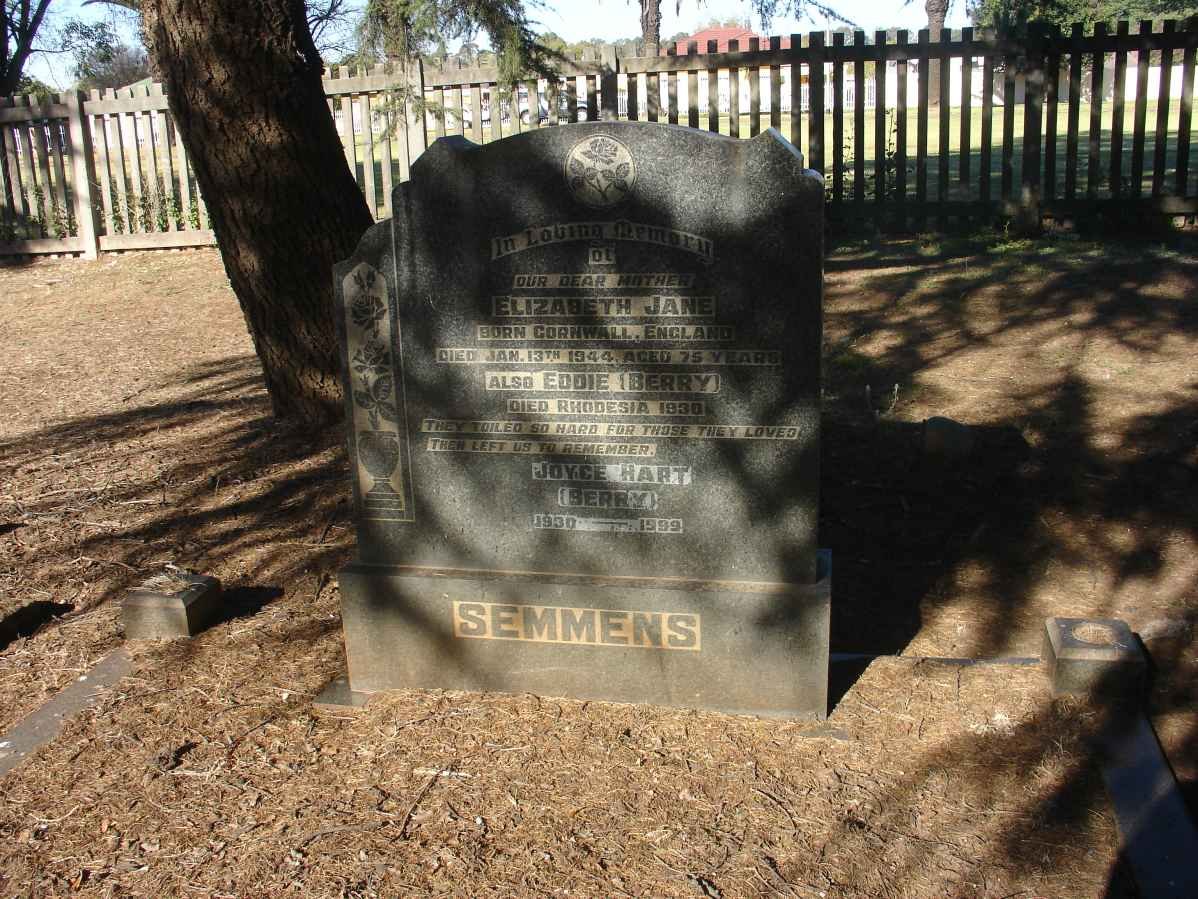 SEMMENS Elizabeth Jane -1944 :: SEMMENS Eddie :: SEMMENS Joyce 1930-1999