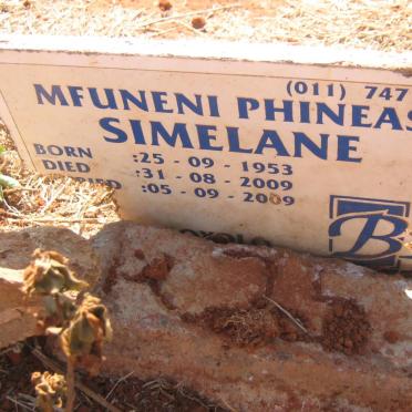 SIMELANE Mfuneni Phineas 1953-2009