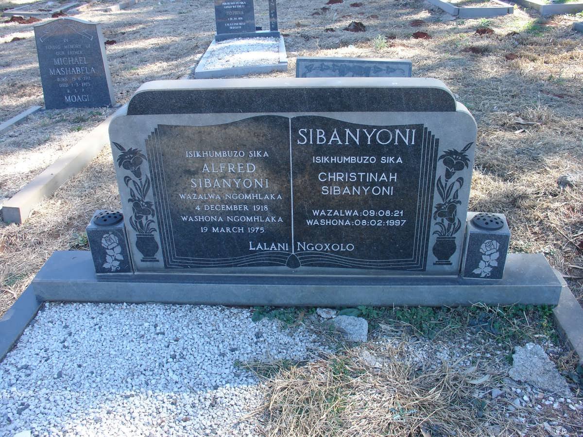 SIBANYONI Alfred 1918-1975 &amp; Christinah 1921-1997