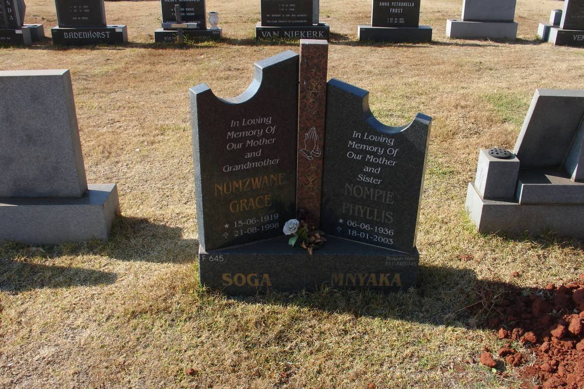 SOGA Numzwane Grace 1919-1998 :: MNYAKA Nompie Phyllis 1936-2003