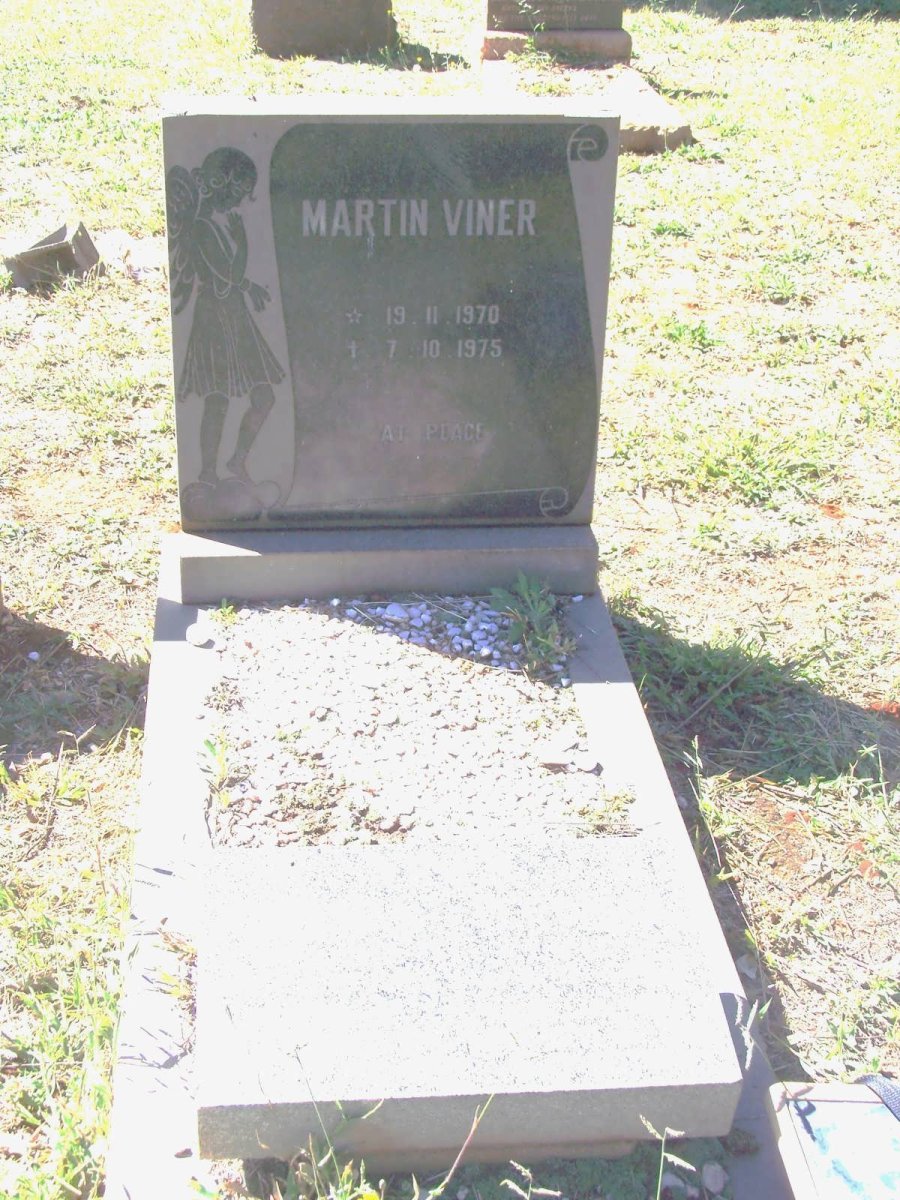 VINER Martin 1970-1975 :: VINER Vaughan 1927-1995 &amp; Veronica 1937-1997