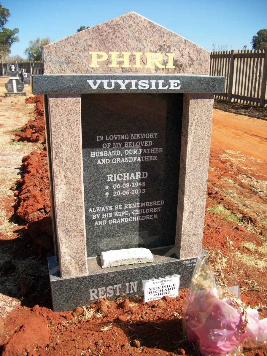 VUYISILE  Richard Phiri 1948-2013