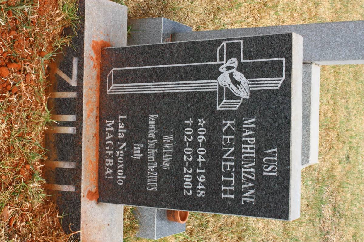 ZULU Vusi Maphumzane Keneth 1948-2002