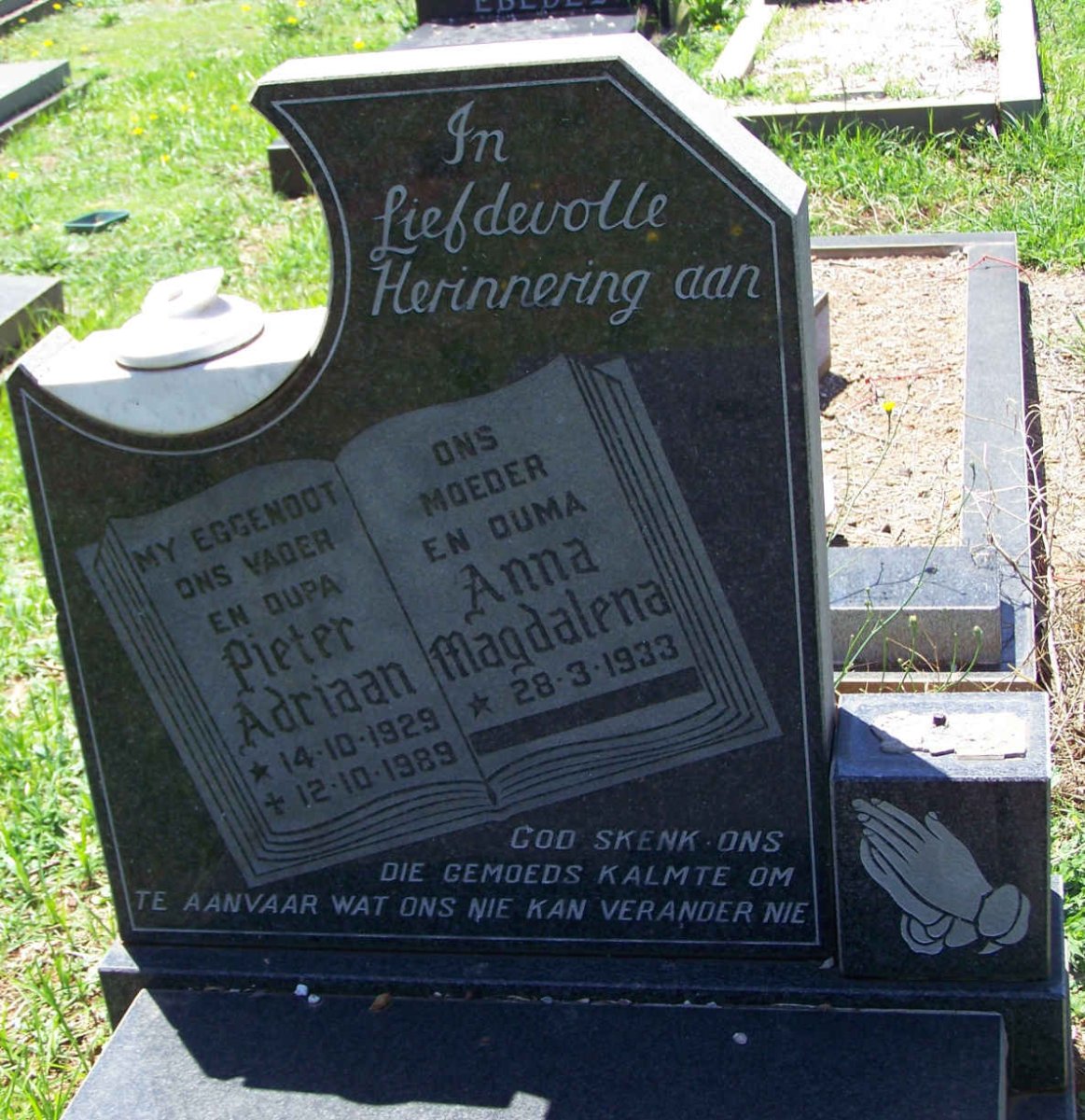 ? Pieter Adriaan 1929-1989 &amp; Anna Magdalena 1933-