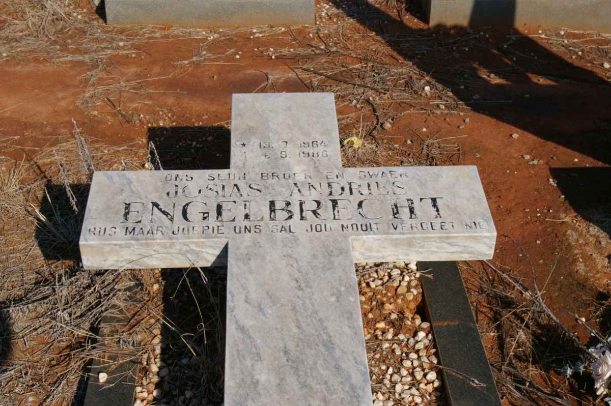 ENGELBRECHT Josias Andries 1964-1986