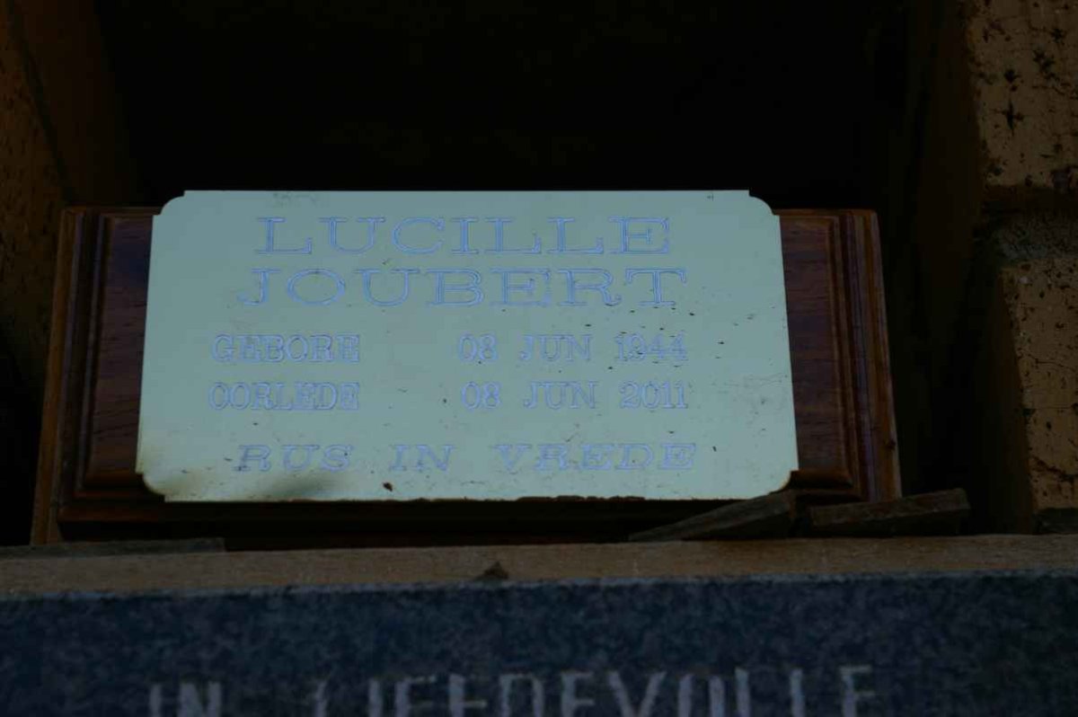 JOUBERT Lucille 1944-2011