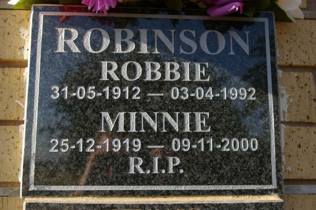 ROBINSON Robbie 1912-1992 &amp; Minnie 1919-2000