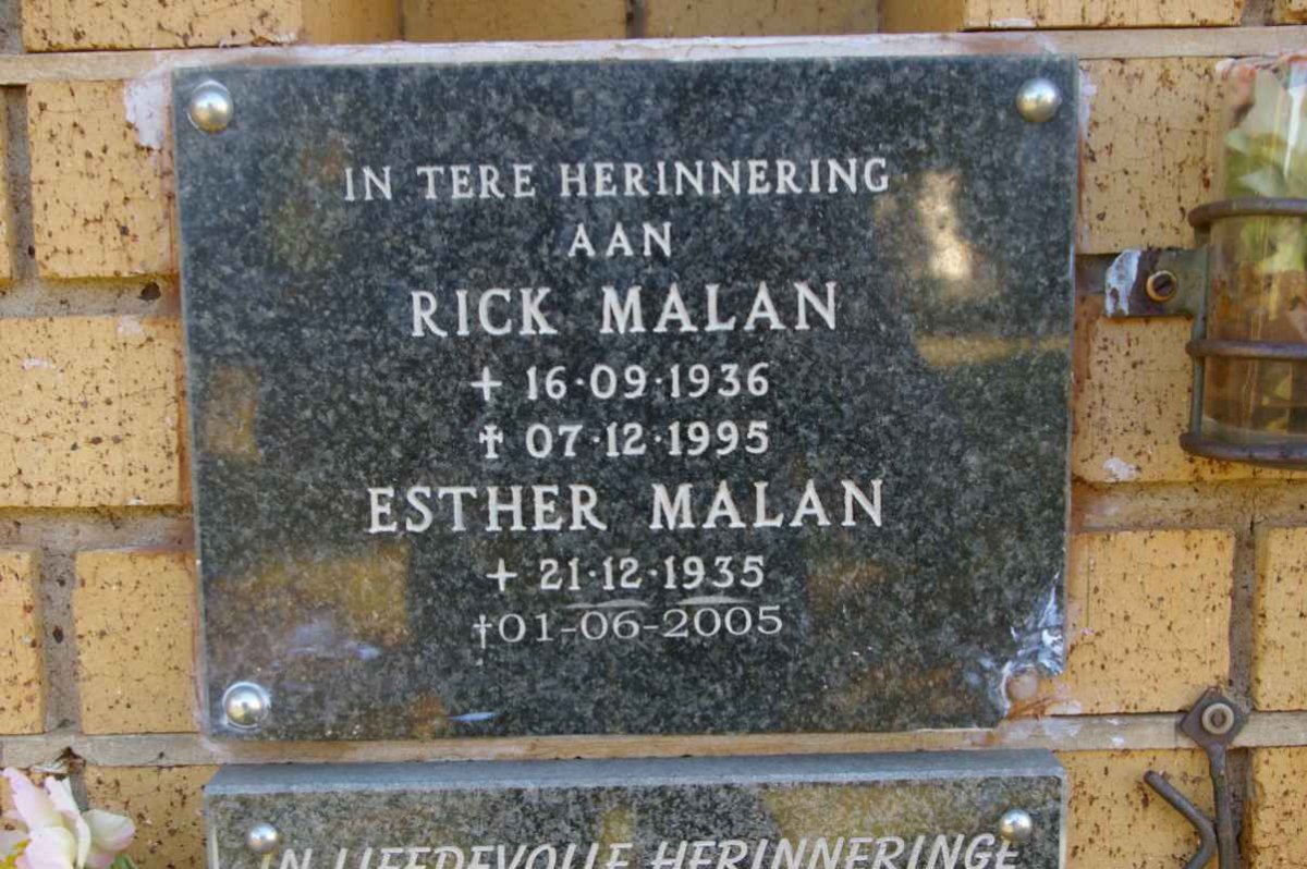 MALAN Rick 1936-1995 &amp; Esther 1935-2005