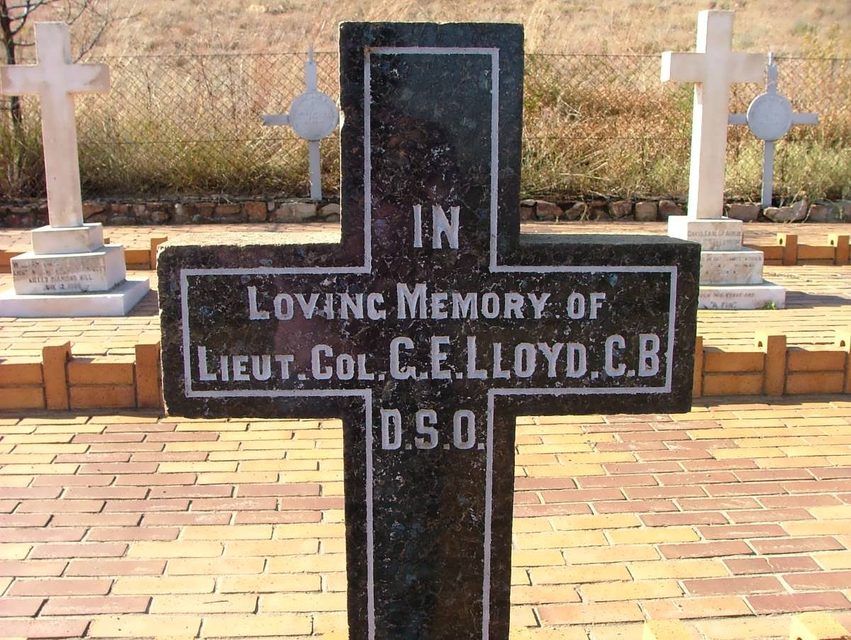 LLOYD G.E. -1900