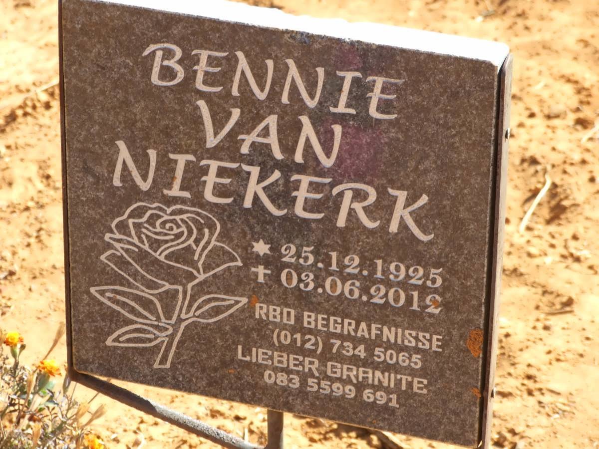 NIEKERK Bennie, van 1925-2012