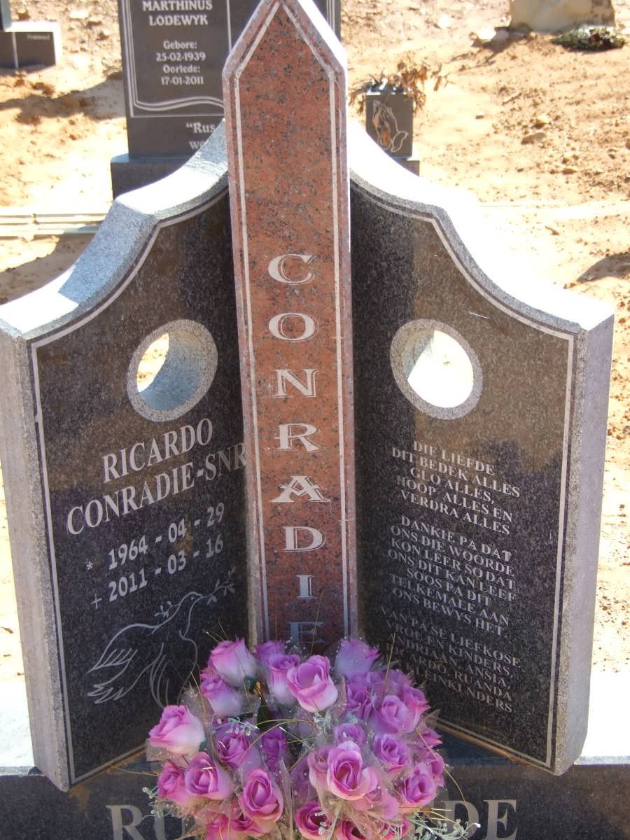 CONRADIE Ricardo 1964-2011