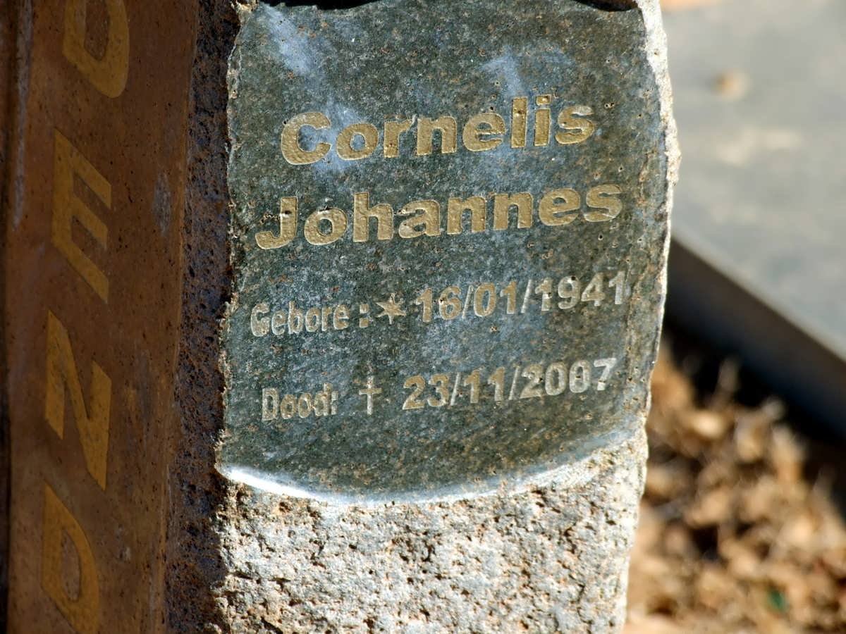 ODENDAAL Cornelis Johannes 1941-2007 &amp; Johanna Amarentie 1941- _2