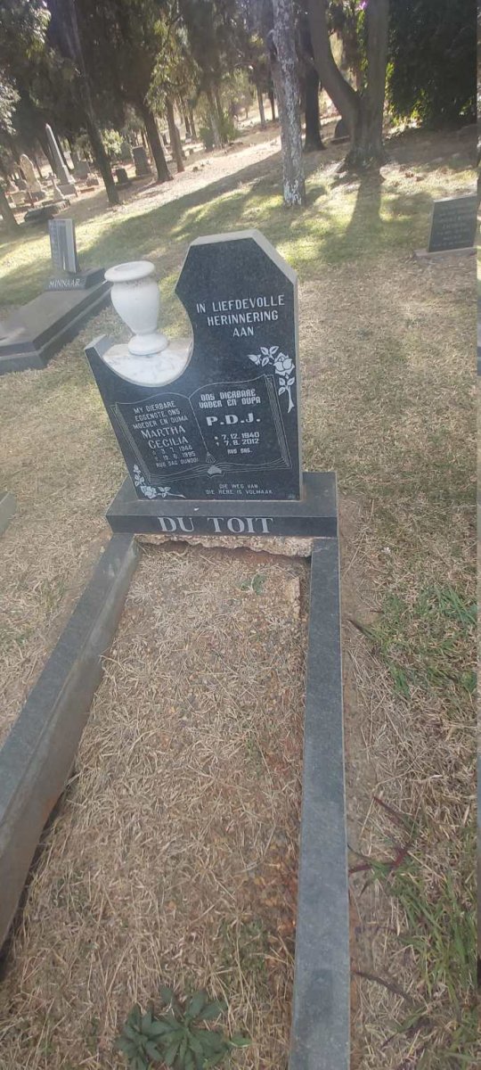 TOIT P.D.J., du 1940-2012 &amp; Martha Cecilia 1944-1995