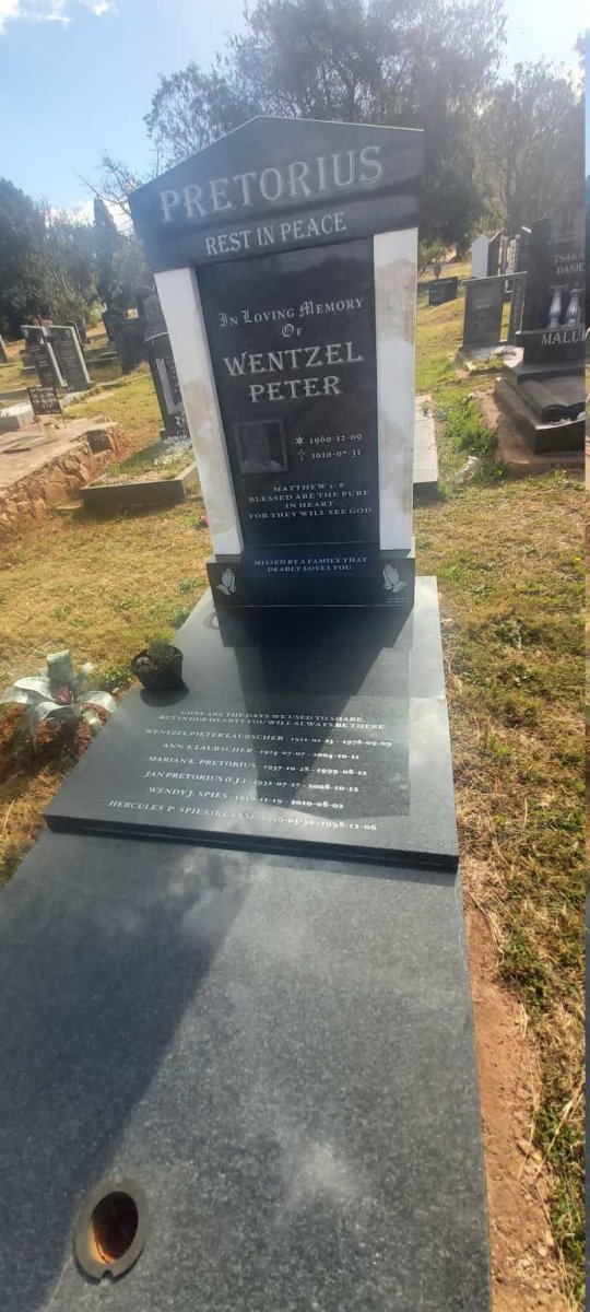 PRETORIUS Wentzel Peter 1960-2010