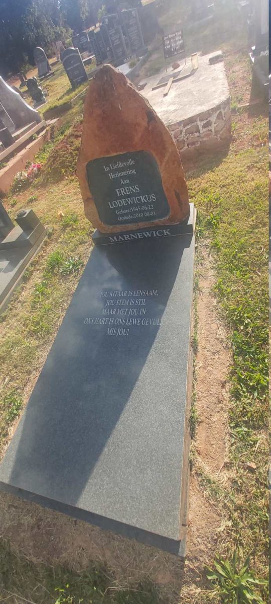 MARNEWICK Erens Lodewickus 1945-2010
