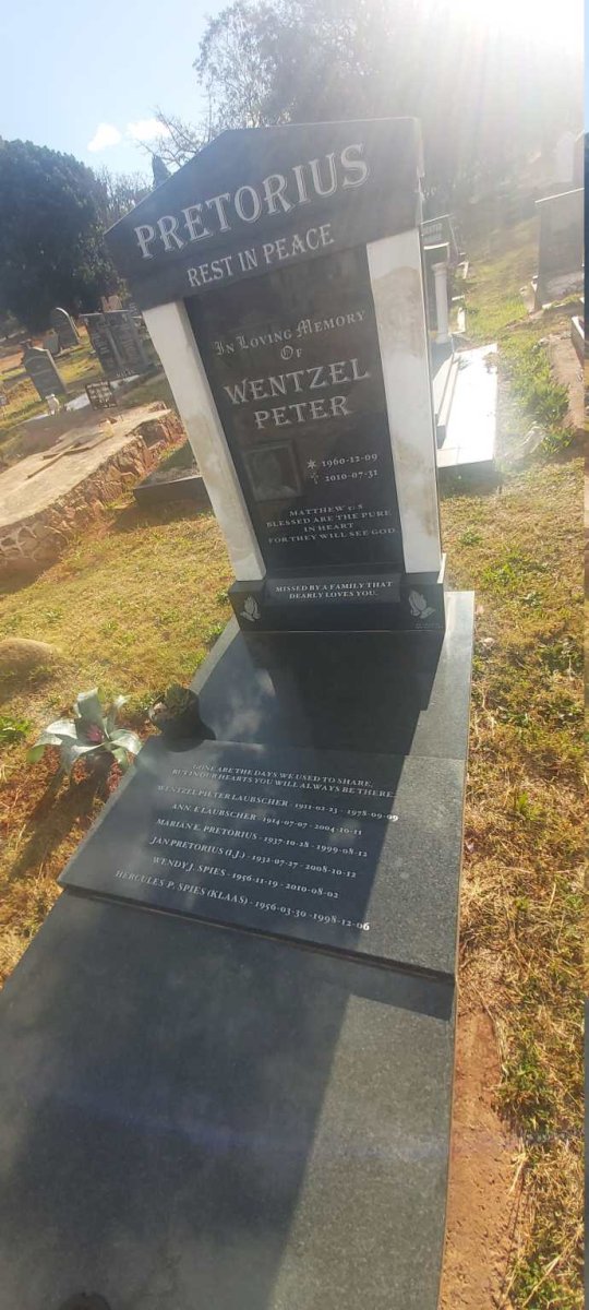 PRETORIUS Wentzel Peter 1960-2010