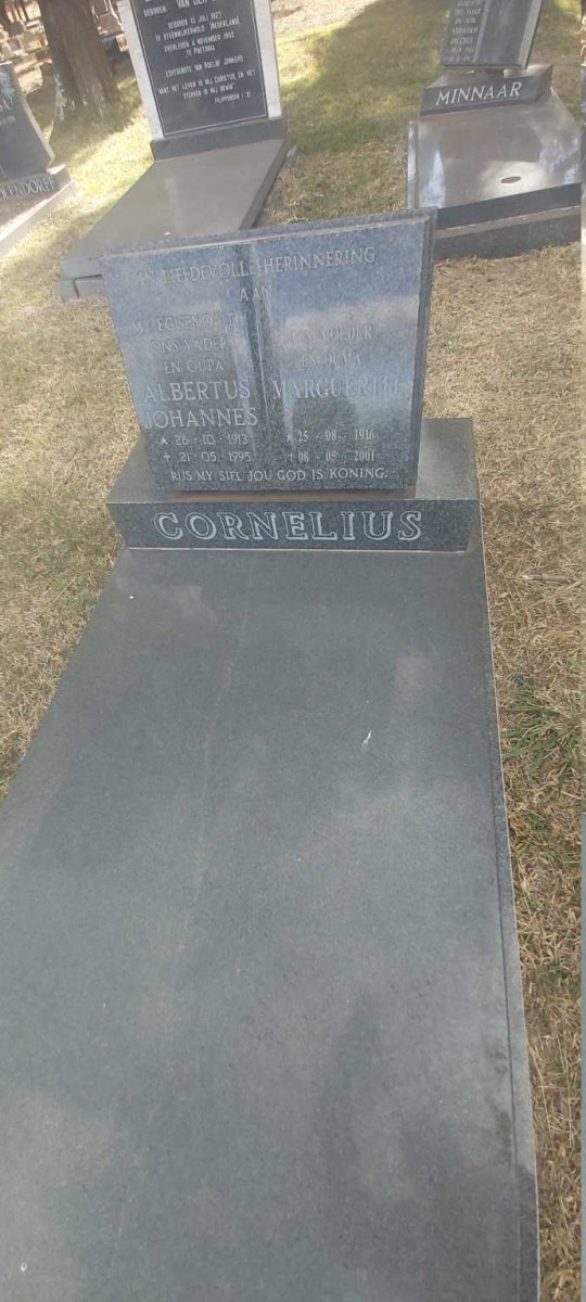 CORNELIUS Albertus Johannes 1913-1995 &amp; Marguerite 1916-2001