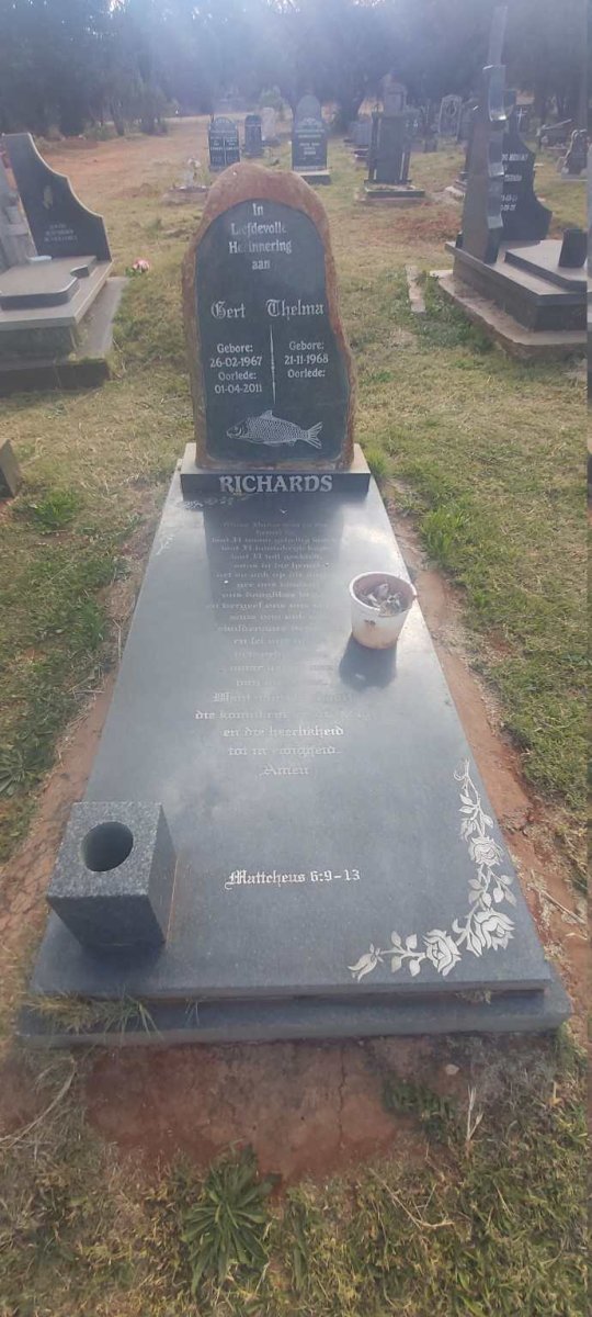 RICHARDS Gert 1967-2011 &amp; Thelma 1968-