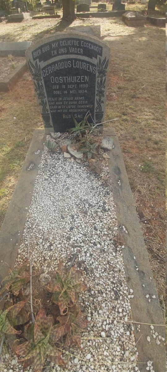 OOSTHUIZEN Gerhardus Lourens 1890-1954