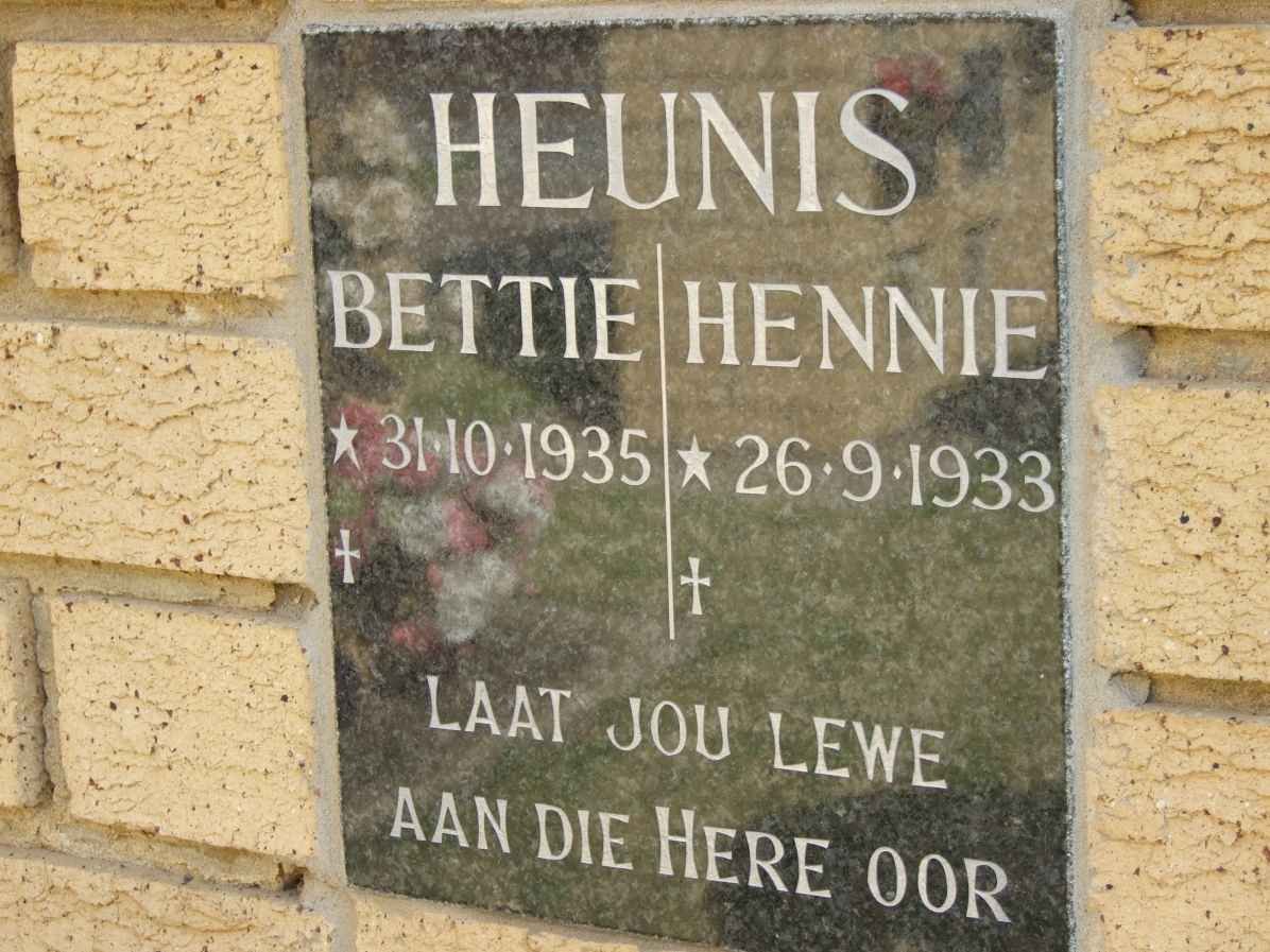 HEUNIS Hennie 1933- &amp; Bettie 1935-