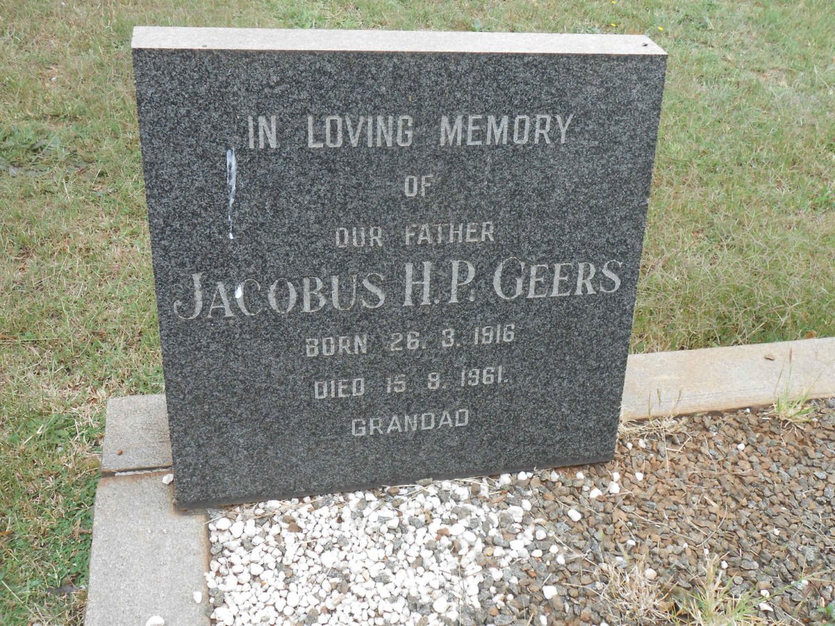 GEERS Jacobus H.P. 1916-1961 &amp; Mary E. 1917-1974 _1