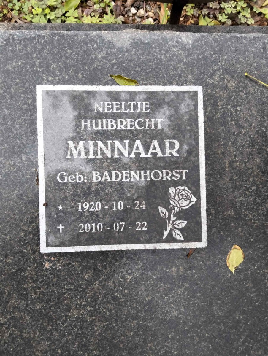 MINNAAR Neeltjie Huibrecht nee BADENHORST 1920-2010