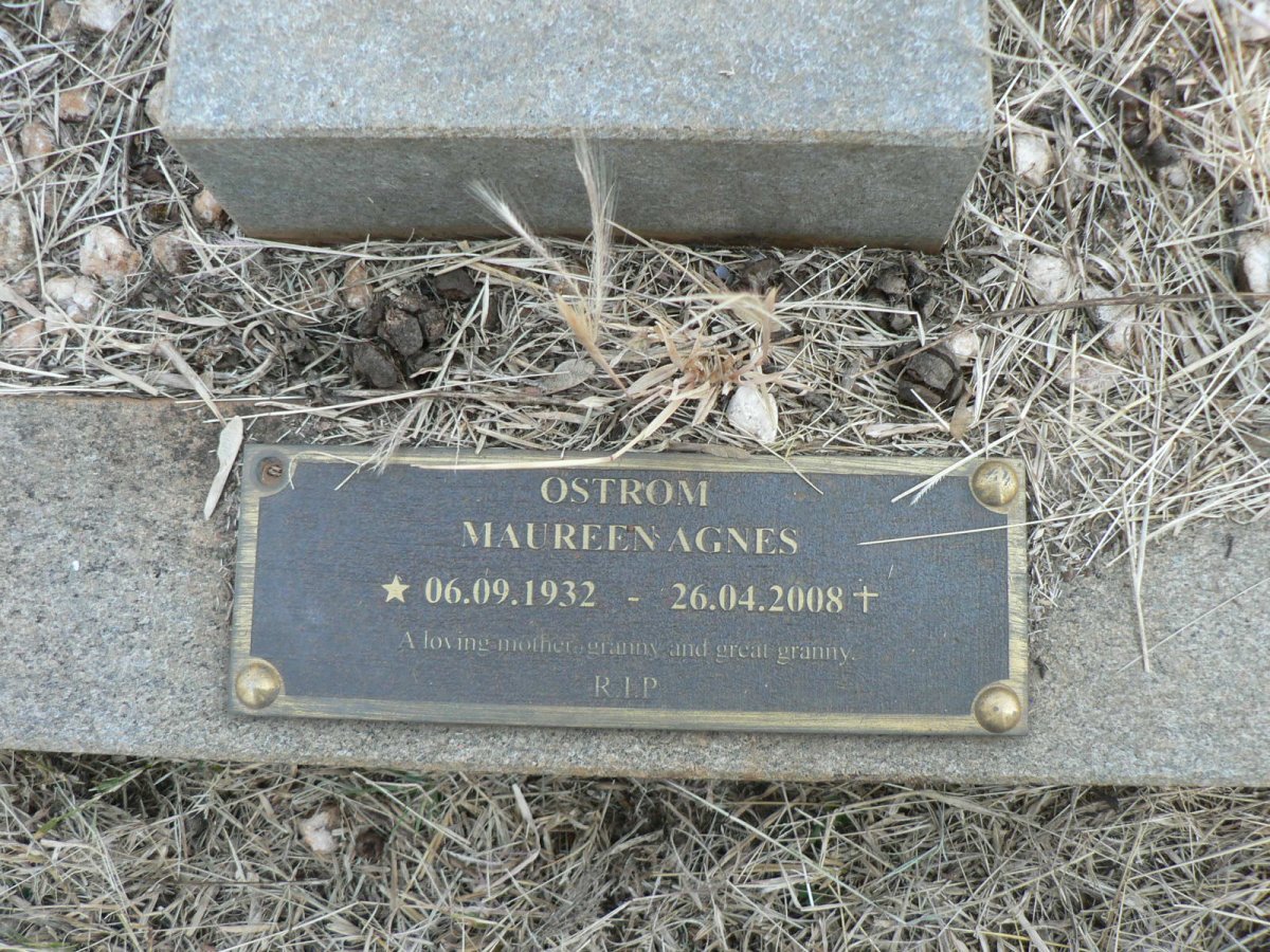 OSTROM Maureen Agnes 1932-2008 :: OSTROM Robert 1961-1982 _2