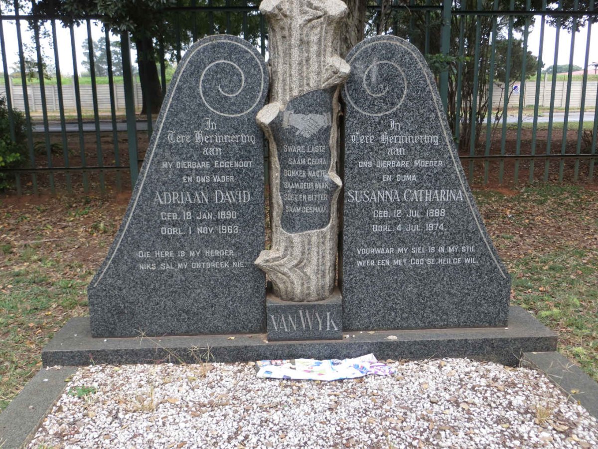 WYK Adriaan David, van 1890-1963 &amp; Susanna Catharina 1888-1974