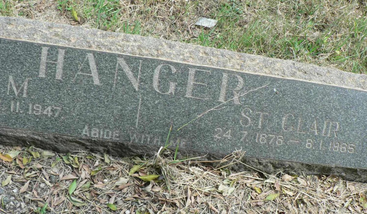 HANGER St. Clair 1876-1965 &amp; Anna M. 1870-1947