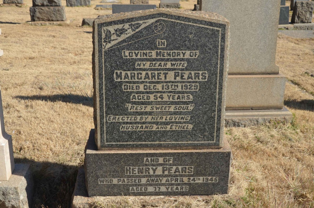 PEARS Henry -1945 &amp; Margaret -1929