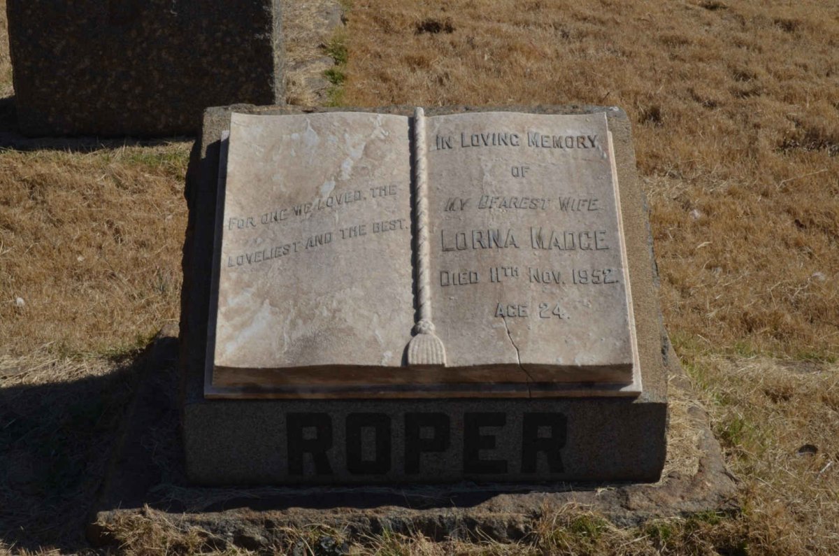 ROPER Lorna Madge -1952