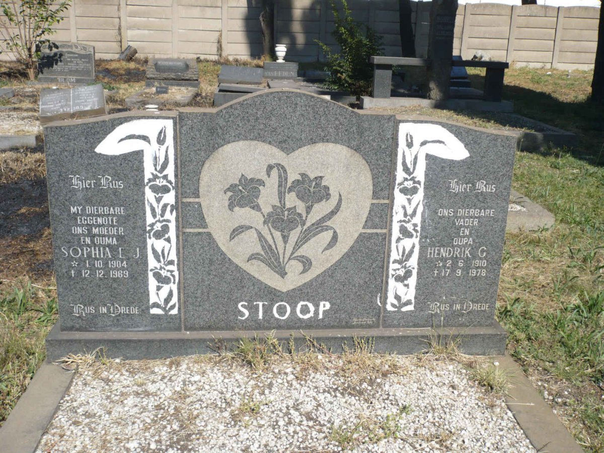STOOP Hendrik G. 1910-1978 &amp; Sophia E.J. 1904-1969