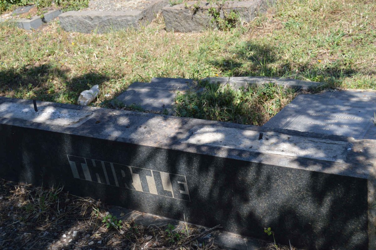 THIRTLE Arnold Charles 1891-1955 &amp; Edith Jane 1893-1954