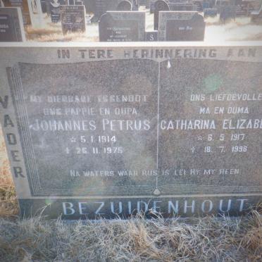 BEZUIDENHOUT Johannes Petrus 1914-1975 &amp; Catharina Elizabeth 1917-1996