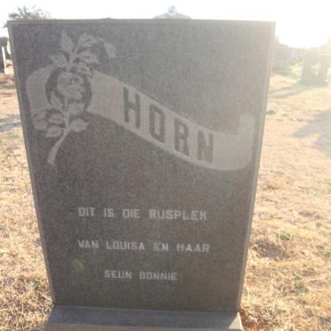 HORN Louisa :: HORN Bonnie