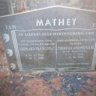 MATHEY Leonard Francois C. 1916-1996 &amp; Theresia Josephina M. BOOYSEN 1920-1999