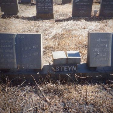 STEYN Pieter Johannes 1920-1979 &amp; Constance Matilda SMITH 1929-1993
