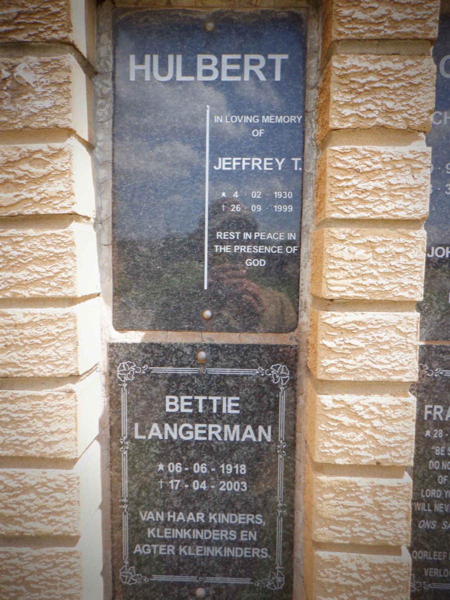 HULBERT Jeffrey T. 1930-1999 :: LANGERMAN Bettie 1918-2003 