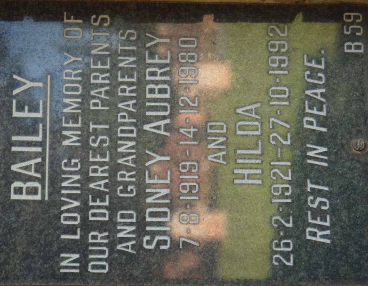 BAILEY Sidney Aubrey 1919-1980 &amp; Hilda 1921-1992